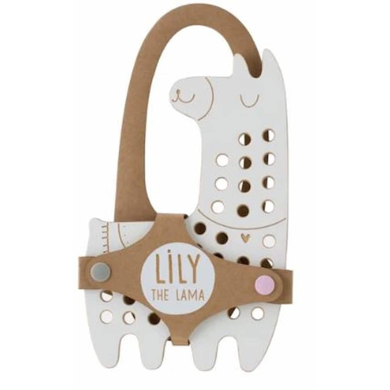 Animaux a lacer - lily le lama Montessori : chezlescanailles Animaux a lacer - lily le lama Montessori : chezlescanailles