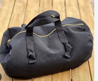 Sac polochon LOVE noir